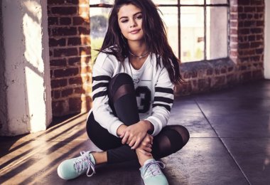 Selena Gomez (8)